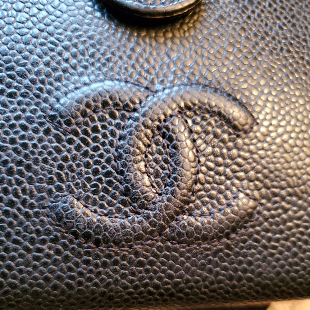 Authentic Chanel wallet Caviar